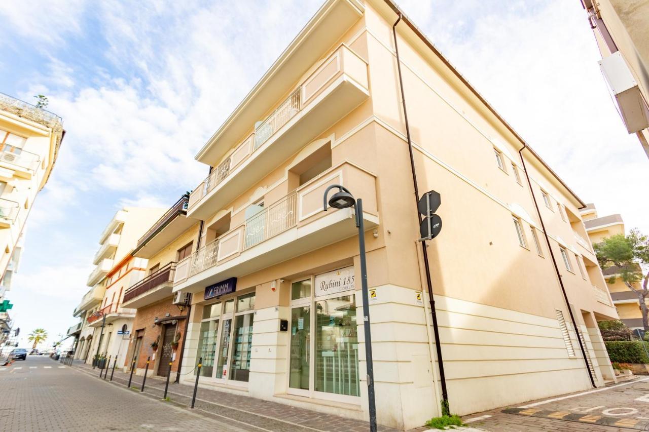 Ferienwohnung Blu 2P - Palazzina Laura Myho Casa Tortoreto Exterior foto